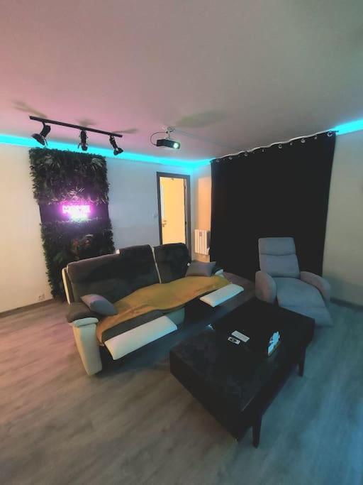 Apartmán Cinema A Domicile Morlaix Exteriér fotografie